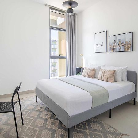 Frank Porter - The Pulse Residences Dubai Esterno foto