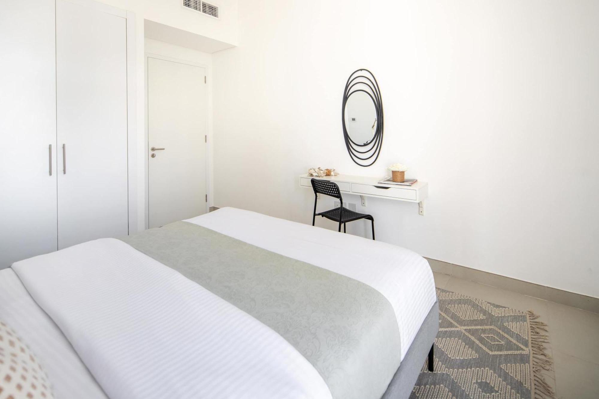Frank Porter - The Pulse Residences Dubai Esterno foto