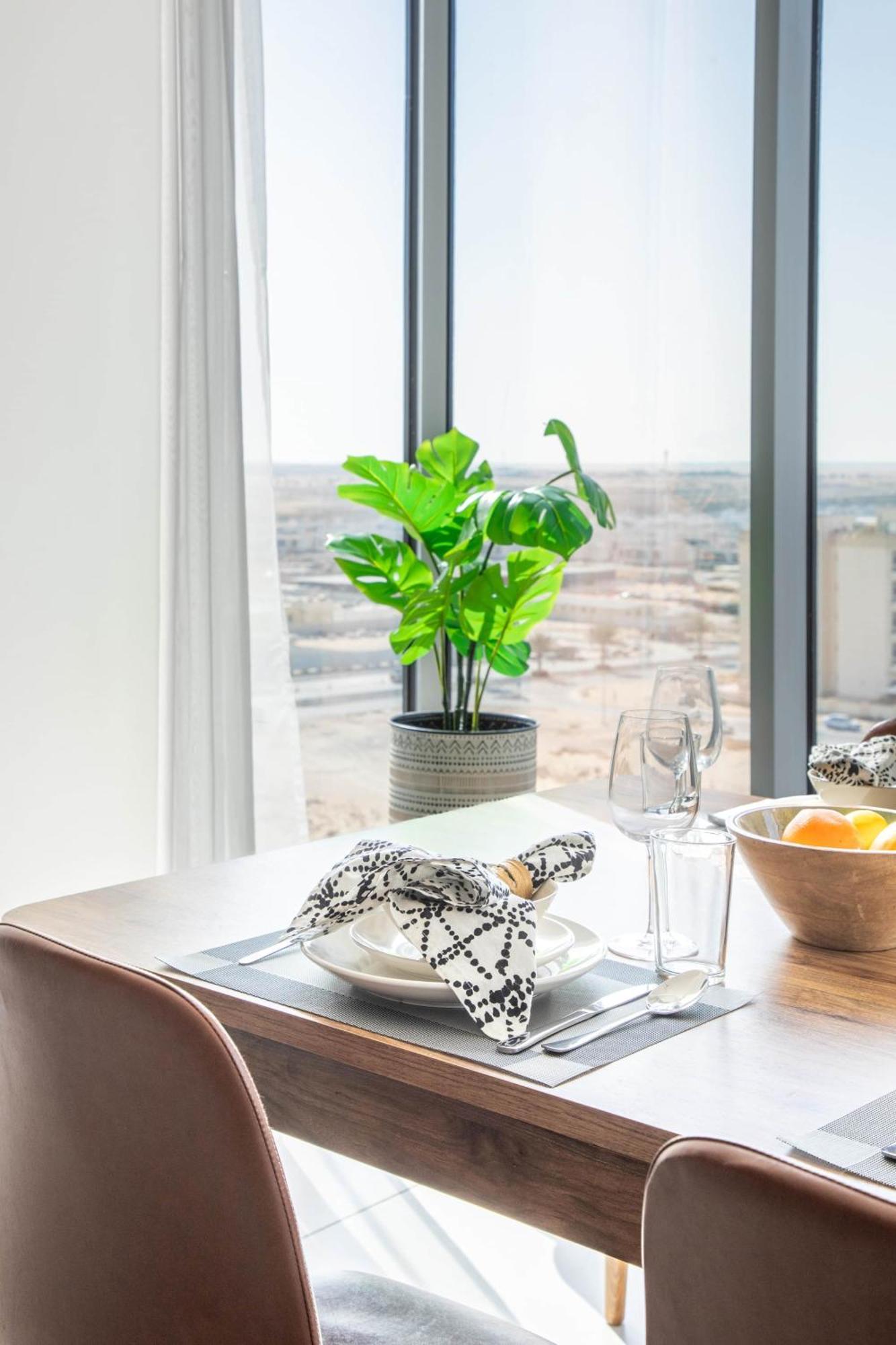 Frank Porter - The Pulse Residences Dubai Esterno foto