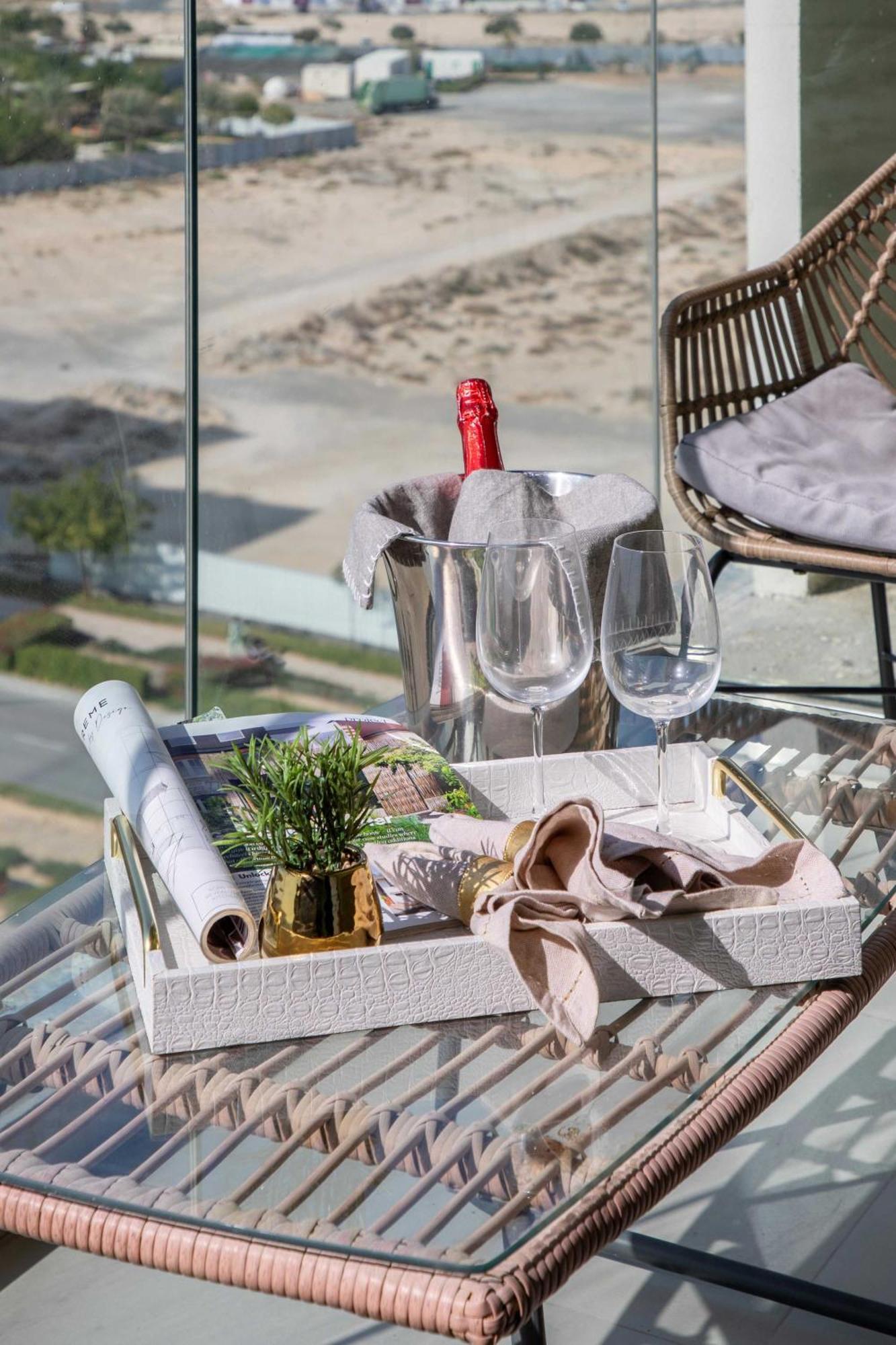 Frank Porter - The Pulse Residences Dubai Esterno foto